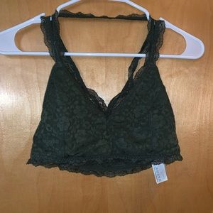 Hollister(Gilly Hicks)bralette